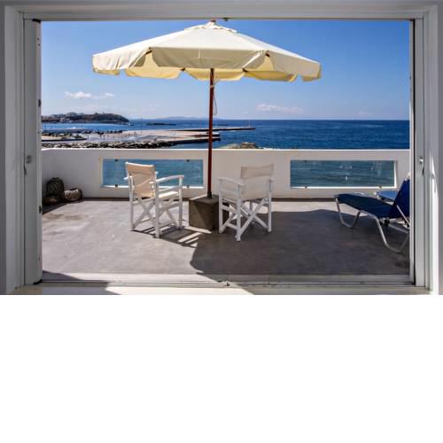 2 bedroom apartment with terrace in Tinos Chora