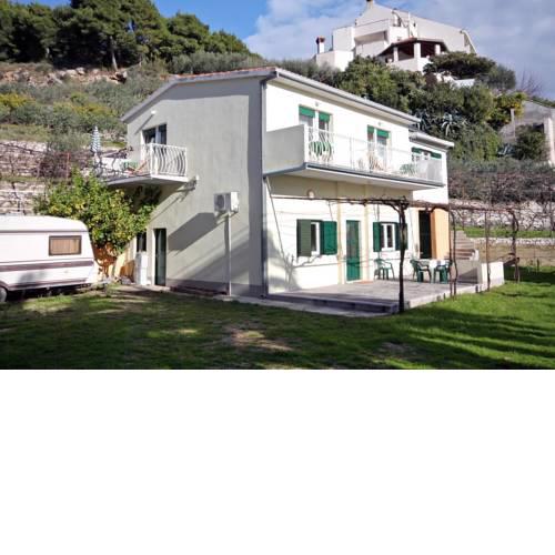 Apartments by the sea Duce (Omis) - 5986