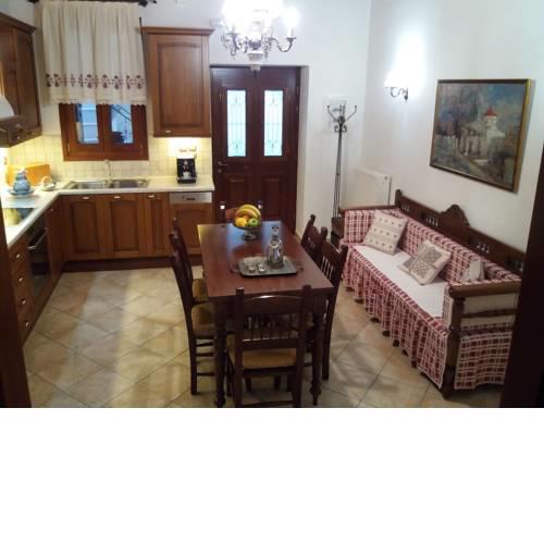 Apiranthos Diamond Maisonette in Naxos (3 BDRM)