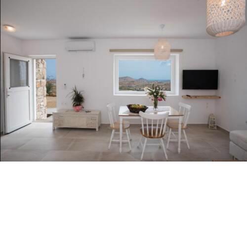Arokaria Deluxe Apartment