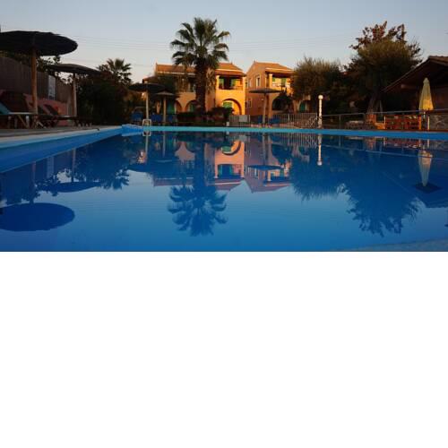 Artemis Apartments ( Yiannis House)