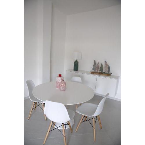 ATHENA DESIGN APARTMENT 2