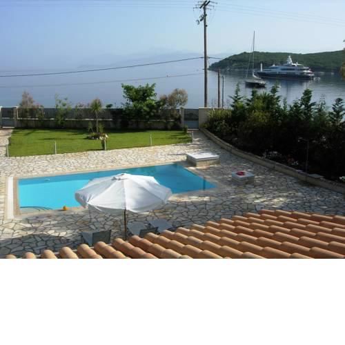 Avlaki Beachfront Villa