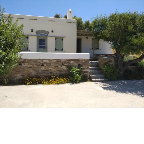 Avyes House