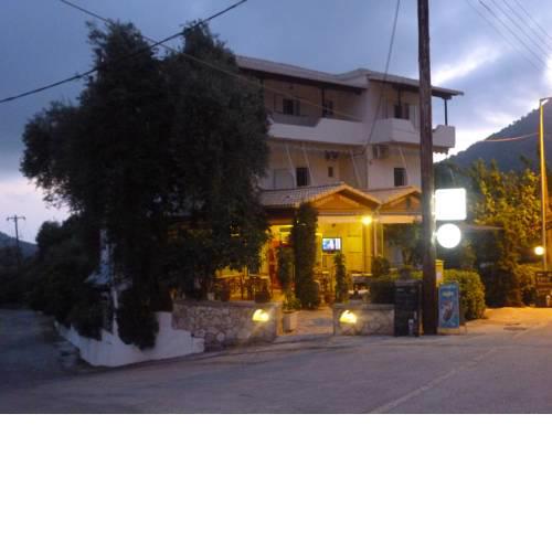 Babis Taverna & Rooms