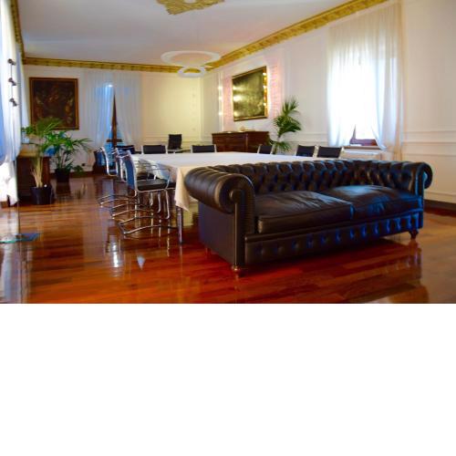 Ball Apartments loc 04163