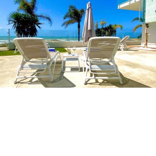 BEACHSIDE, luxury apartment
