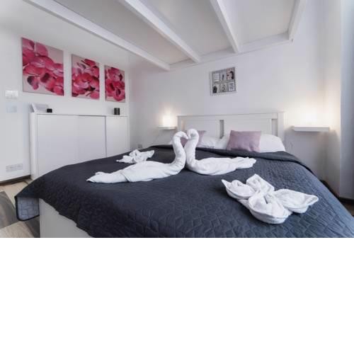 Bilkova Luxury Apartment Old Town