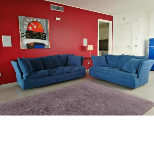 Blue View Apartment