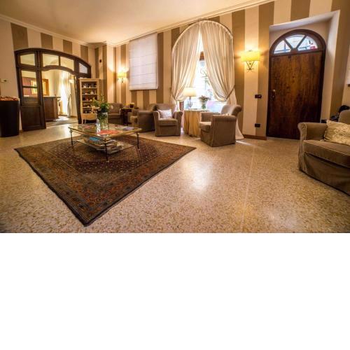 Palazzo Finati