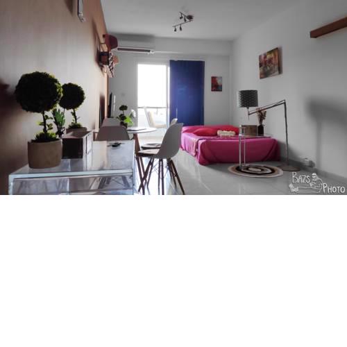 Penelopi Court Apartment