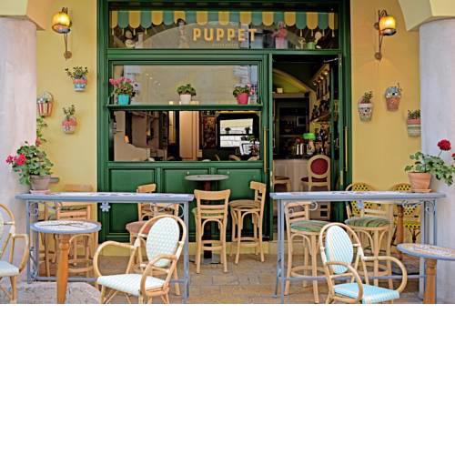 Puppet Guesthouse