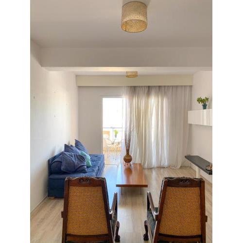 Summer getaway: Stunning 1 bedroom apartment!
