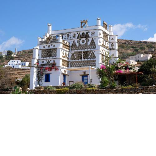 Triantaros Habitart