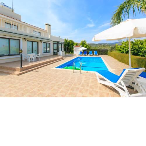 Villa Bougainvillea