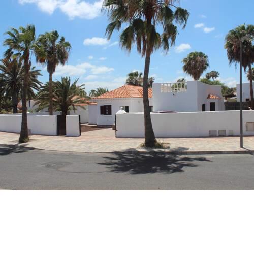 Villa charlatana