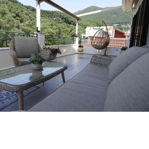 Zorbas Apartments